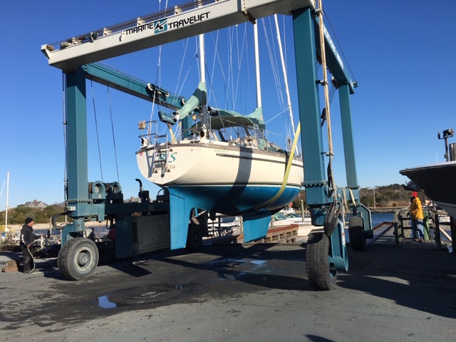 Haul out at Sesuit Harbor